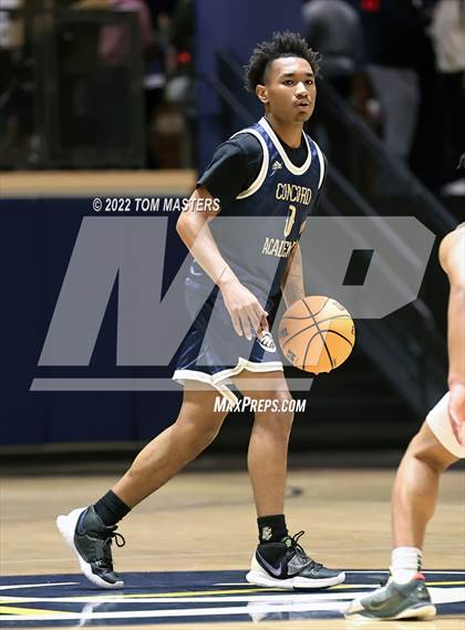 Thumbnail 3 in Concord Academy vs. Greensboro Day School photogallery.