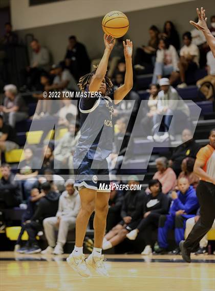 Thumbnail 1 in Concord Academy vs. Greensboro Day School photogallery.