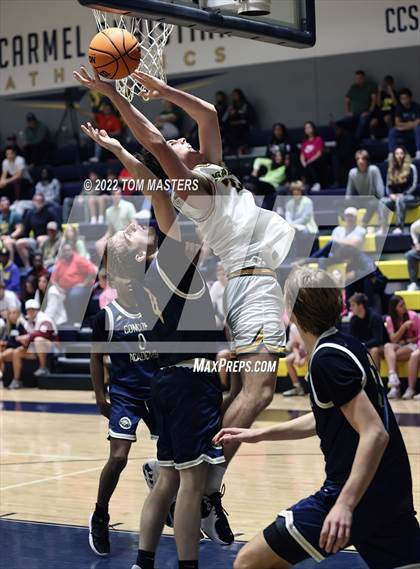 Thumbnail 1 in Concord Academy vs. Greensboro Day School photogallery.