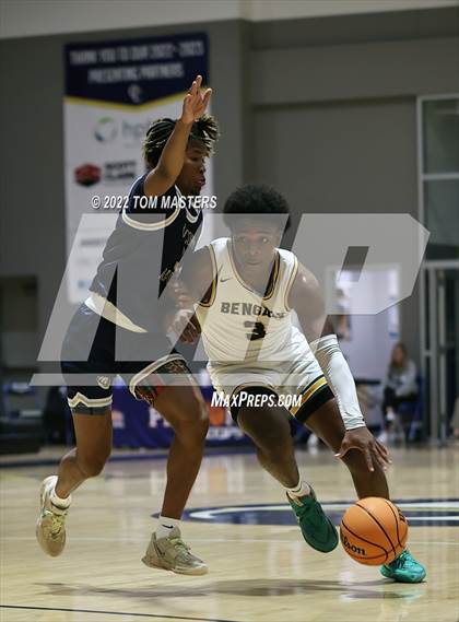 Thumbnail 2 in Concord Academy vs. Greensboro Day School photogallery.