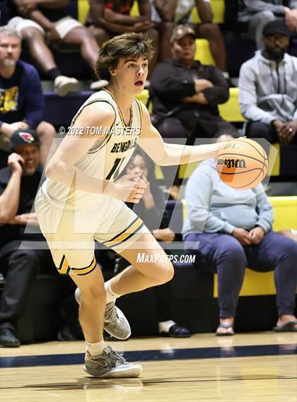 Thumbnail 2 in Concord Academy vs. Greensboro Day School photogallery.
