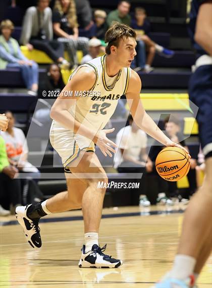 Thumbnail 3 in Concord Academy vs. Greensboro Day School photogallery.
