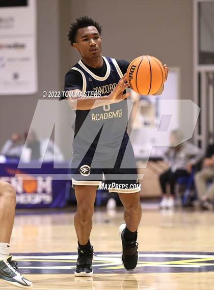 Thumbnail 3 in Concord Academy vs. Greensboro Day School photogallery.