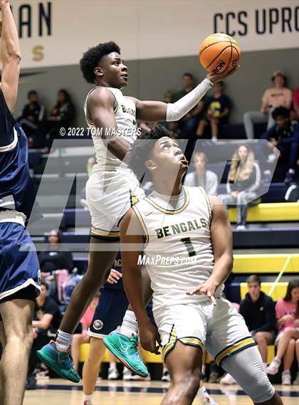 Thumbnail 3 in Concord Academy vs. Greensboro Day School photogallery.