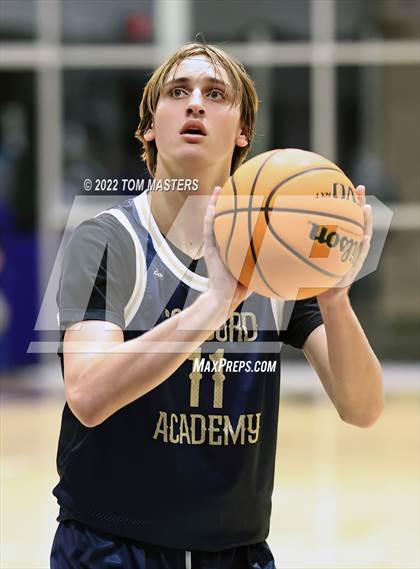 Thumbnail 1 in Concord Academy vs. Greensboro Day School photogallery.