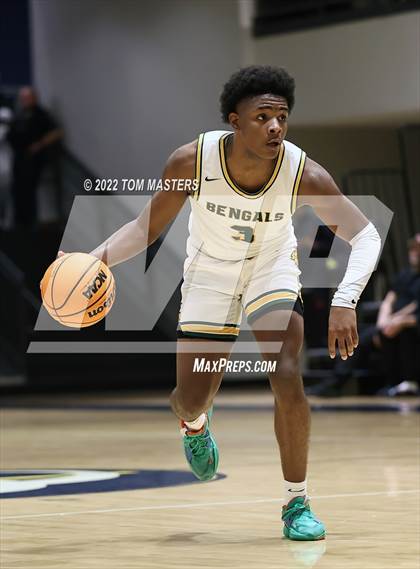 Thumbnail 3 in Concord Academy vs. Greensboro Day School photogallery.