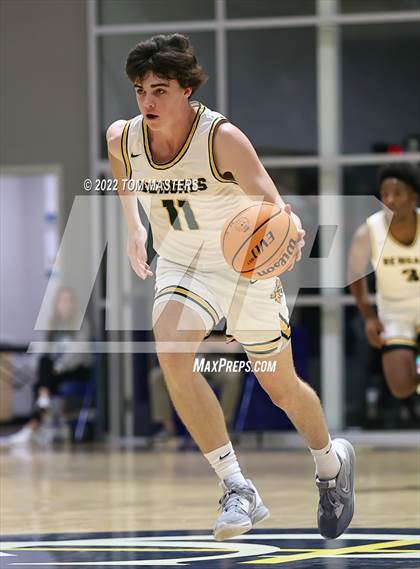 Thumbnail 2 in Concord Academy vs. Greensboro Day School photogallery.