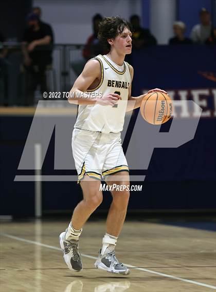 Thumbnail 2 in Concord Academy vs. Greensboro Day School photogallery.
