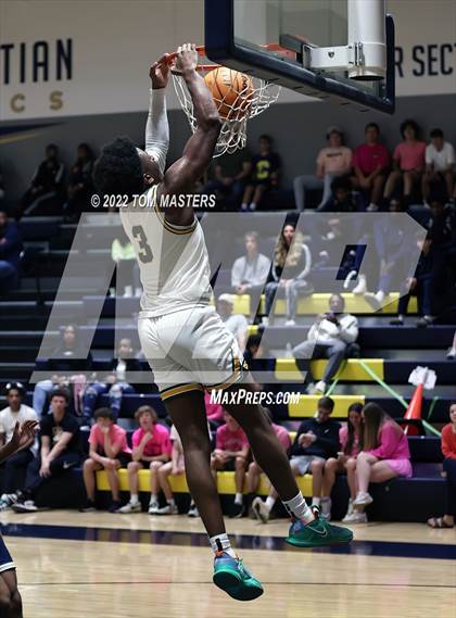 Thumbnail 3 in Concord Academy vs. Greensboro Day School photogallery.