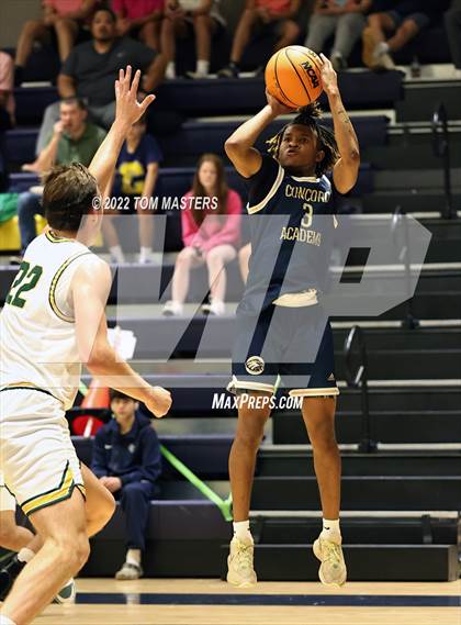 Thumbnail 2 in Concord Academy vs. Greensboro Day School photogallery.