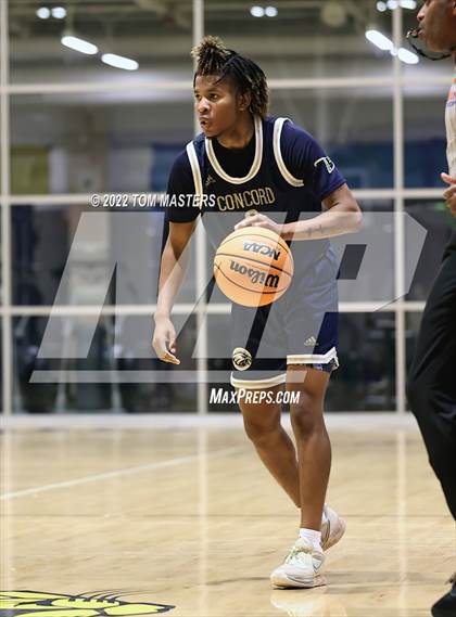 Thumbnail 1 in Concord Academy vs. Greensboro Day School photogallery.