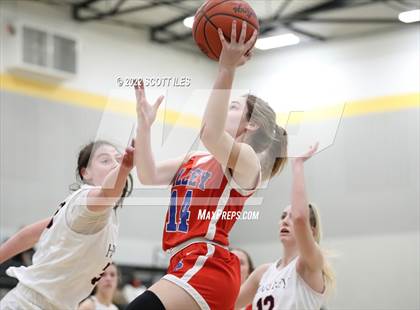 Thumbnail 3 in Licking Valley vs. Bishop Hartley (OHSAA D2 District Semifinal) photogallery.