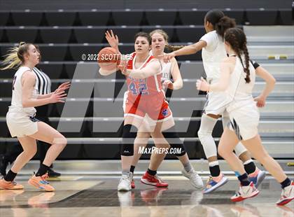 Thumbnail 2 in Licking Valley vs. Bishop Hartley (OHSAA D2 District Semifinal) photogallery.