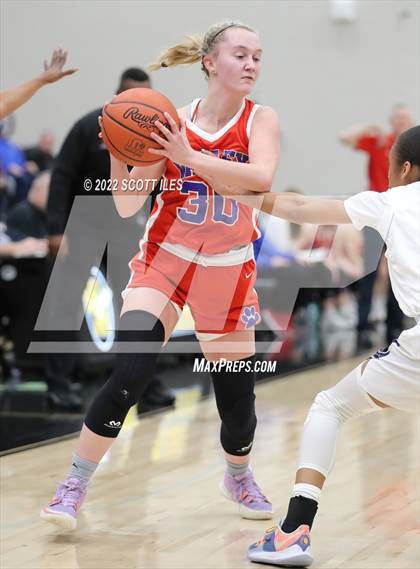 Thumbnail 1 in Licking Valley vs. Bishop Hartley (OHSAA D2 District Semifinal) photogallery.