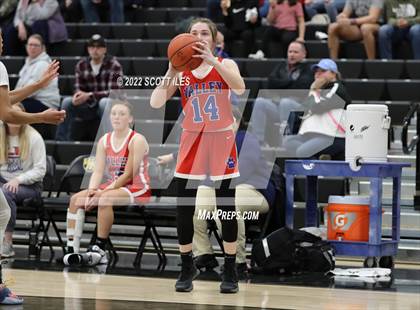 Thumbnail 2 in Licking Valley vs. Bishop Hartley (OHSAA D2 District Semifinal) photogallery.