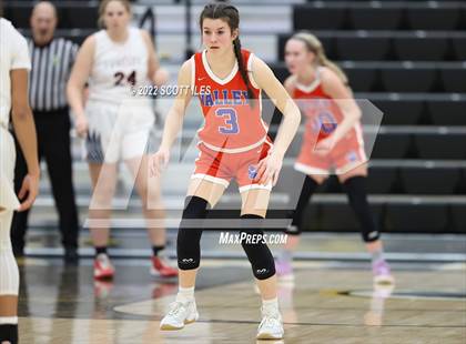 Thumbnail 2 in Licking Valley vs. Bishop Hartley (OHSAA D2 District Semifinal) photogallery.