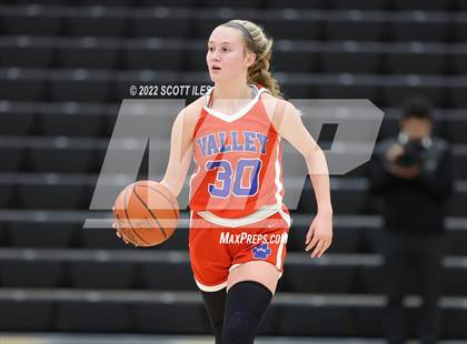 Thumbnail 3 in Licking Valley vs. Bishop Hartley (OHSAA D2 District Semifinal) photogallery.