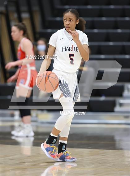 Thumbnail 2 in Licking Valley vs. Bishop Hartley (OHSAA D2 District Semifinal) photogallery.
