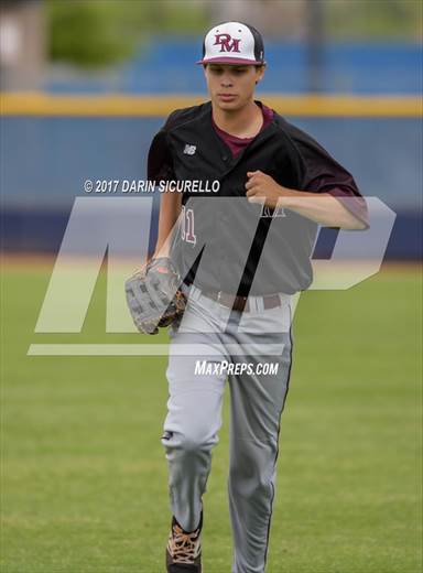 null - Photo 01