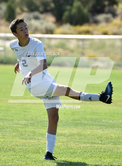 Thumbnail 3 in Bloomfield vs. Bosque (Aztec Tiger Shootout) photogallery.