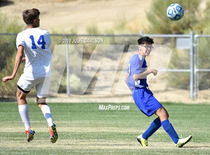 Thumbnail 1 in Bloomfield vs. Bosque (Aztec Tiger Shootout) photogallery.
