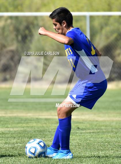 Thumbnail 1 in Bloomfield vs. Bosque (Aztec Tiger Shootout) photogallery.