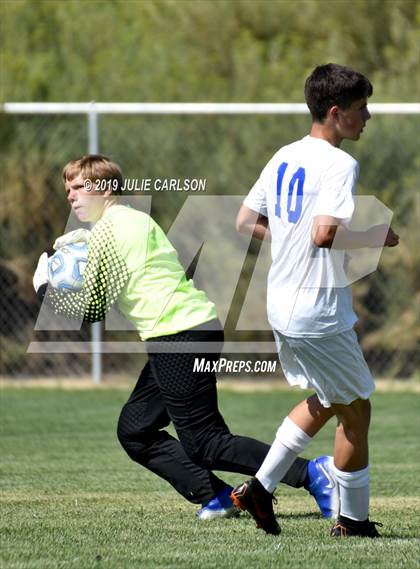 Thumbnail 3 in Bloomfield vs. Bosque (Aztec Tiger Shootout) photogallery.