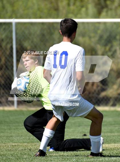 Thumbnail 2 in Bloomfield vs. Bosque (Aztec Tiger Shootout) photogallery.
