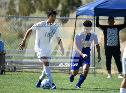 Thumbnail 3 in Bloomfield vs. Bosque (Aztec Tiger Shootout) photogallery.