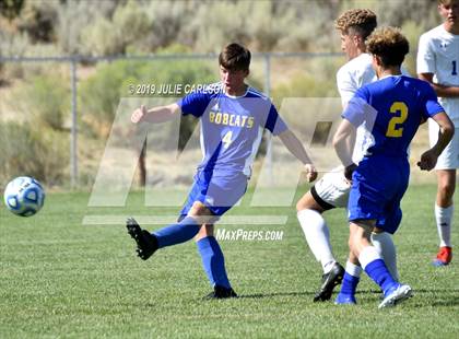 Thumbnail 3 in Bloomfield vs. Bosque (Aztec Tiger Shootout) photogallery.
