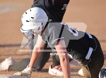 Thumbnail 2 in Riverton vs. West (UHSAA 6A Final Game 1) photogallery.