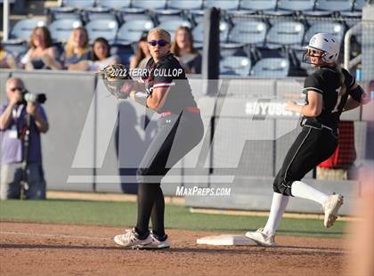 Thumbnail 1 in Riverton vs. West (UHSAA 6A Final Game 1) photogallery.