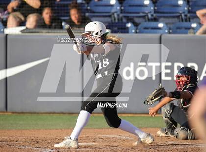 Thumbnail 1 in Riverton vs. West (UHSAA 6A Final Game 1) photogallery.