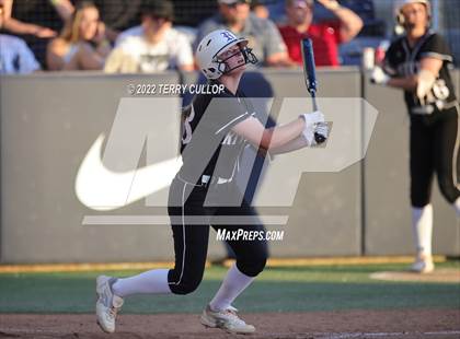 Thumbnail 1 in Riverton vs. West (UHSAA 6A Final Game 1) photogallery.