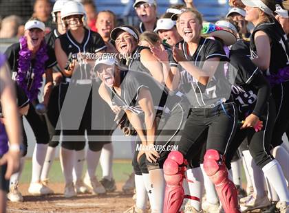 Thumbnail 1 in Riverton vs. West (UHSAA 6A Final Game 1) photogallery.