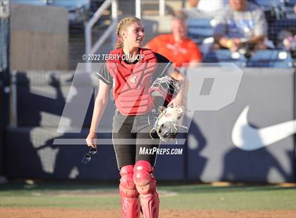 Thumbnail 3 in Riverton vs. West (UHSAA 6A Final Game 1) photogallery.