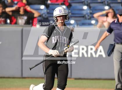 Thumbnail 2 in Riverton vs. West (UHSAA 6A Final Game 1) photogallery.