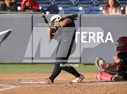 Thumbnail 3 in Riverton vs. West (UHSAA 6A Final Game 1) photogallery.