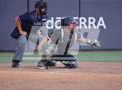 Thumbnail 3 in Riverton vs. West (UHSAA 6A Final Game 1) photogallery.