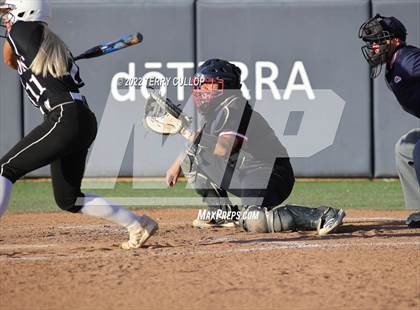 Thumbnail 3 in Riverton vs. West (UHSAA 6A Final Game 1) photogallery.
