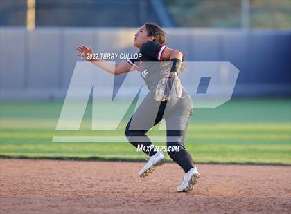 Thumbnail 1 in Riverton vs. West (UHSAA 6A Final Game 1) photogallery.