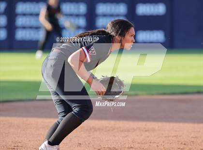 Thumbnail 3 in Riverton vs. West (UHSAA 6A Final Game 1) photogallery.