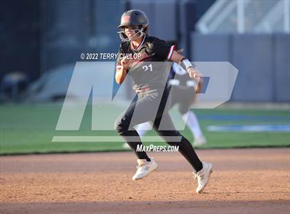Thumbnail 3 in Riverton vs. West (UHSAA 6A Final Game 1) photogallery.