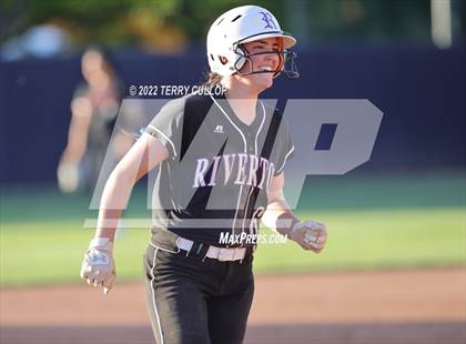 Thumbnail 3 in Riverton vs. West (UHSAA 6A Final Game 1) photogallery.