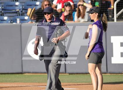 Thumbnail 2 in Riverton vs. West (UHSAA 6A Final Game 1) photogallery.