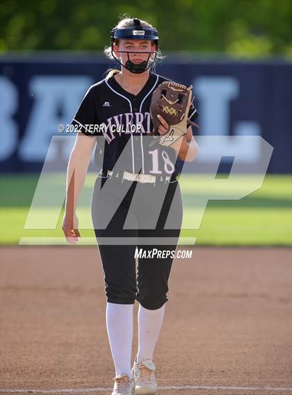 Thumbnail 3 in Riverton vs. West (UHSAA 6A Final Game 1) photogallery.