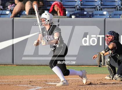 Thumbnail 2 in Riverton vs. West (UHSAA 6A Final Game 1) photogallery.