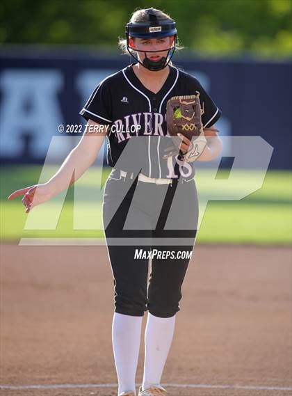 Thumbnail 1 in Riverton vs. West (UHSAA 6A Final Game 1) photogallery.