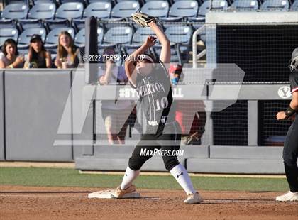 Thumbnail 2 in Riverton vs. West (UHSAA 6A Final Game 1) photogallery.