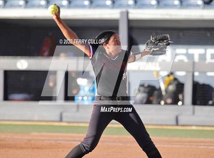 Thumbnail 1 in Riverton vs. West (UHSAA 6A Final Game 1) photogallery.